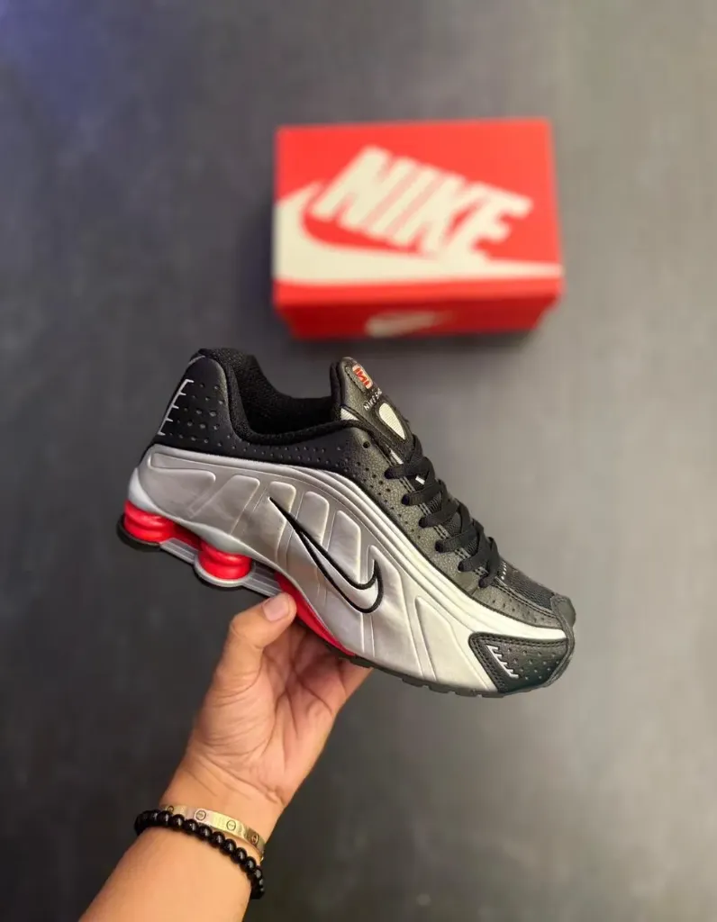 NIKE SHOX SILVER BLACK RED (40)